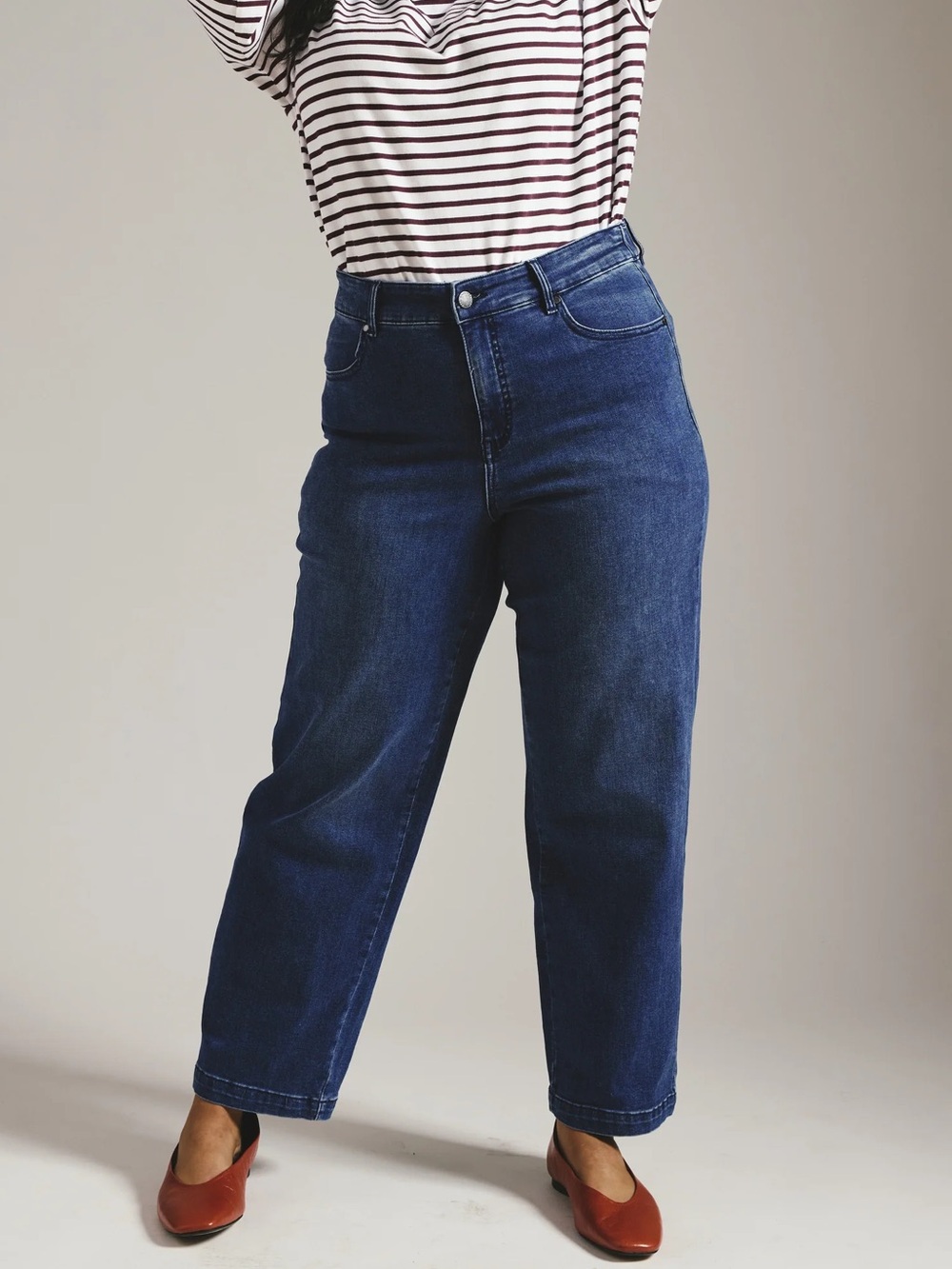 Aged indigo Stretchy mid-rise Jeans